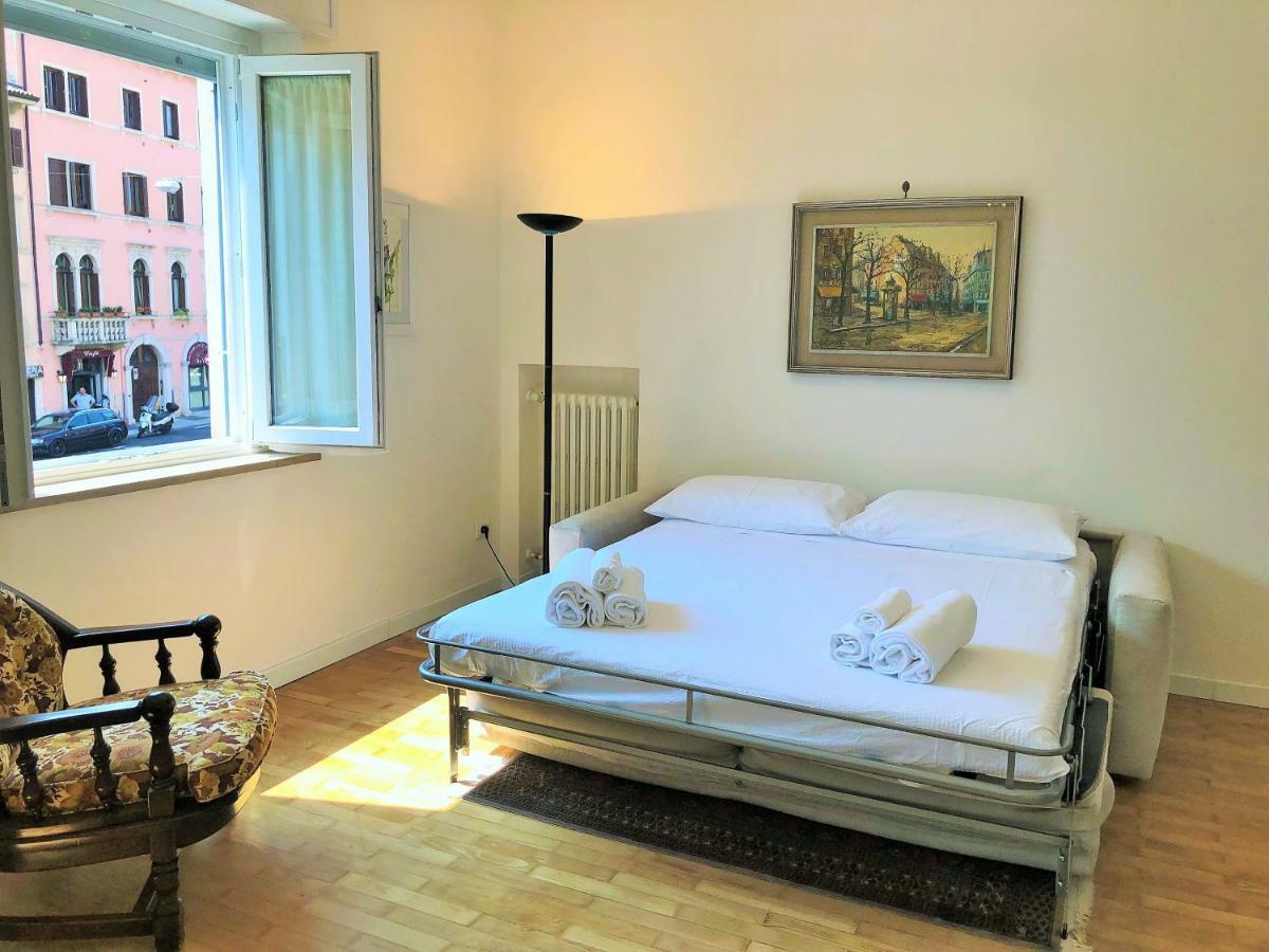 Appartamento Portapalio40 Con Parcheggio Verona Exterior foto